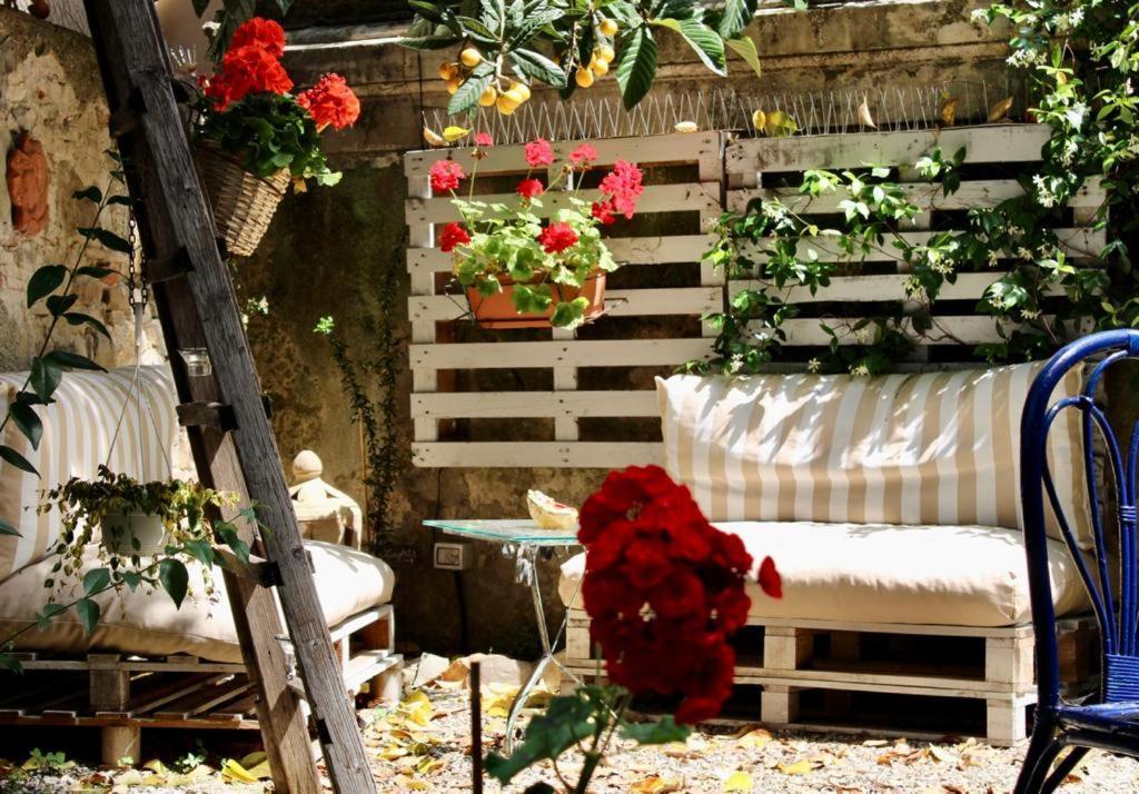 Kerasia Florence Ngoại thất bức ảnh